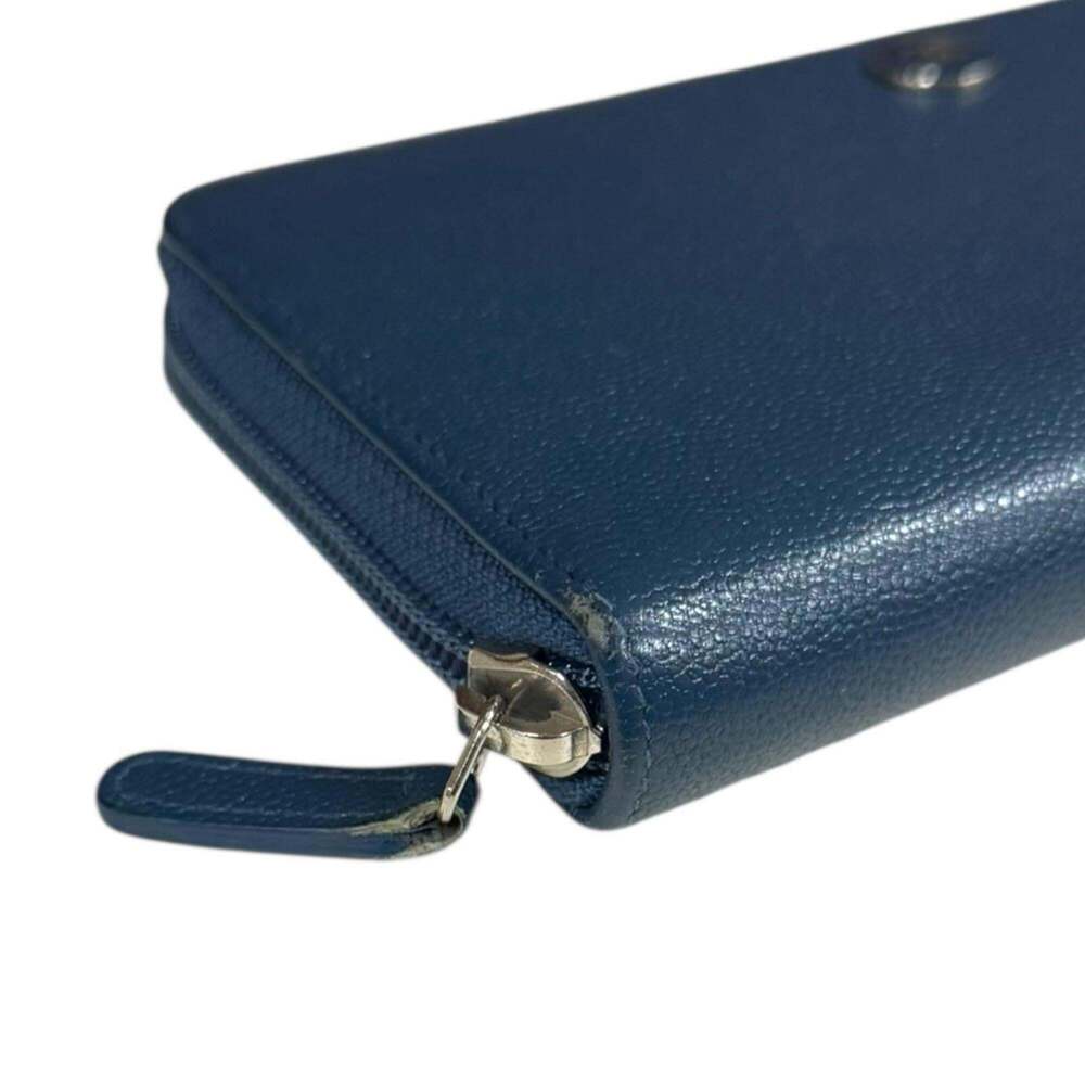 CHANEL Blue Leather Wallet - Picture 9 of 12